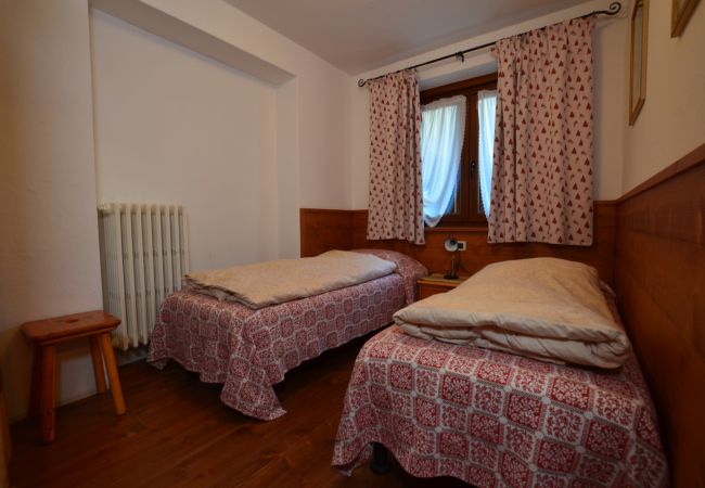 Appartamento a Cortina d´Ampezzo - LungoBoite14, a pochi passi dal centro, 6 posti letto - WIFI  Appartamento a Cortina d´Ampezzo - LungoBoite14, a pochi passi dal centro, 6 posti letto - WIFI