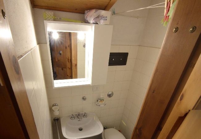 Appartamento a Cortina d´Ampezzo - Appartamento a due passi dal centro- 4 posti letto  Appartamento a Cortina d´Ampezzo - Appartamento a due passi dal centro- 4 posti letto