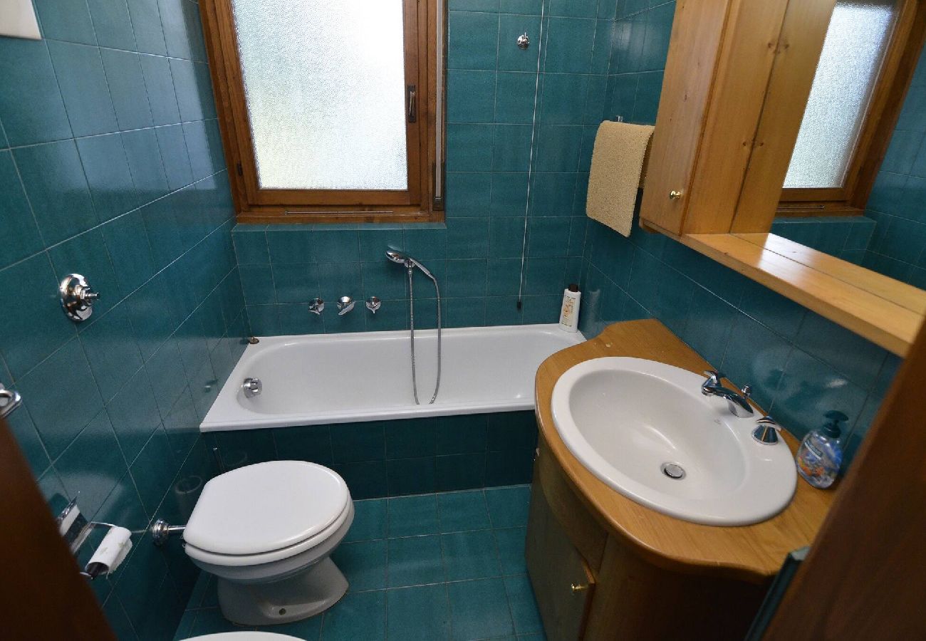 Appartamento a Cortina d´Ampezzo - Appartamento Punta Nera:  WIFI e giardino 