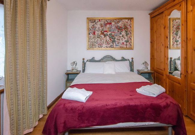 Appartamento a San Vito di Cadore - Cà Enrosadira: a due passi dal centro con WIFI  Appartamento a San Vito di Cadore - Cà Enrosadira: a due passi dal centro con WIFI