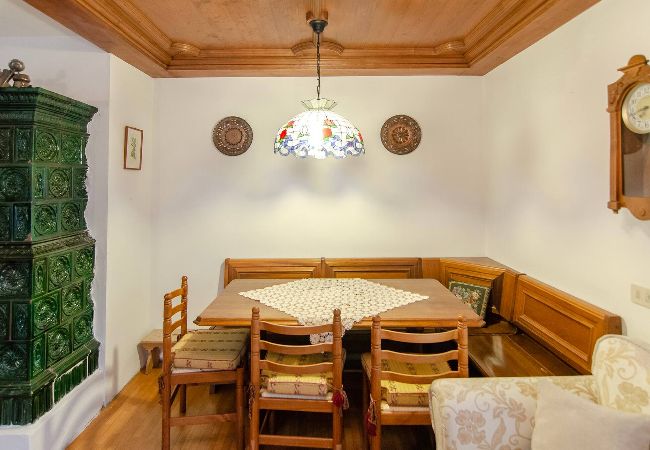 Appartamento a San Vito di Cadore - Cà Enrosadira: a due passi dal centro con WIFI  Appartamento a San Vito di Cadore - Cà Enrosadira: a due passi dal centro con WIFI