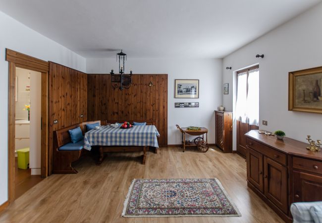 Appartamento a Cortina d´Ampezzo - Centralissimo con Wifi Appartamento a Cortina d´Ampezzo - Centralissimo con Wifi