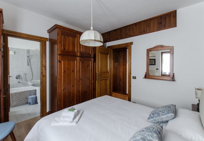 Appartamento a Cortina d´Ampezzo - Centralissimo con Wifi Appartamento a Cortina d´Ampezzo - Centralissimo con Wifi