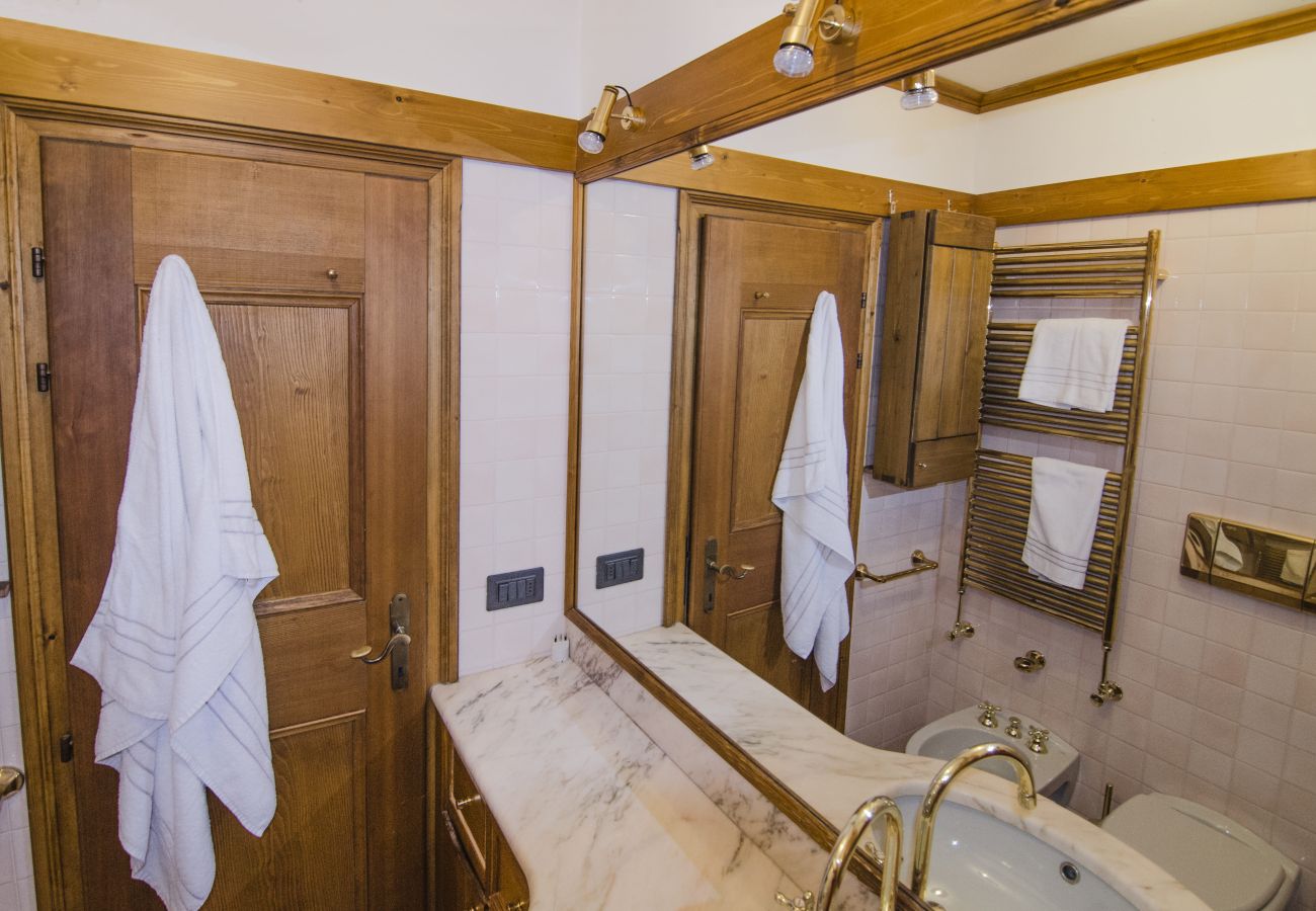 Appartamento a Cortina d´Ampezzo - Comfort loft: centrale con giardino 