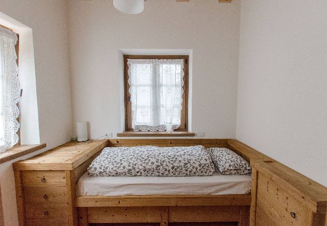 Appartamento a Cortina d´Ampezzo - Elegante appartamento con terrazza a Cortina d'Ampezzo- 5 posti letto- WIFI  Appartamento a Cortina d´Ampezzo - Elegante appartamento con terrazza a Cortina d'Ampezzo- 5 posti letto- WIFI