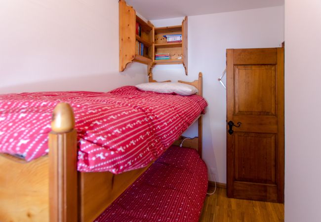 Appartamento a Cortina d´Ampezzo - Ammirando le Dolomiti: 6 posti letto e WIFI Appartamento a Cortina d´Ampezzo - Ammirando le Dolomiti: 6 posti letto e WIFI