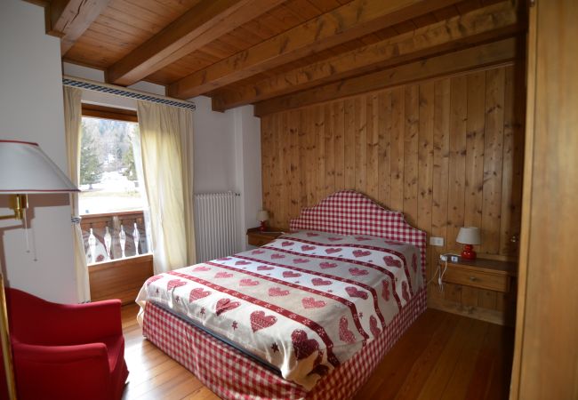 Appartamento a Borca di Cadore - Vacanze sulle Dolomiti Appartamento a Borca di Cadore - Vacanze sulle Dolomiti