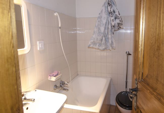 Appartamento a Cortina d´Ampezzo - Ca de Rupe: piano terra, ampi spazi Appartamento a Cortina d´Ampezzo - Ca de Rupe: piano terra, ampi spazi