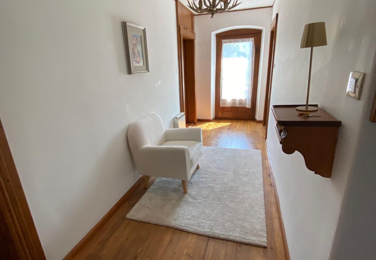 Appartamento a Cortina d´Ampezzo - CASA ALPINA: CENTRALE CON VISTA SULLE DOLOMITI