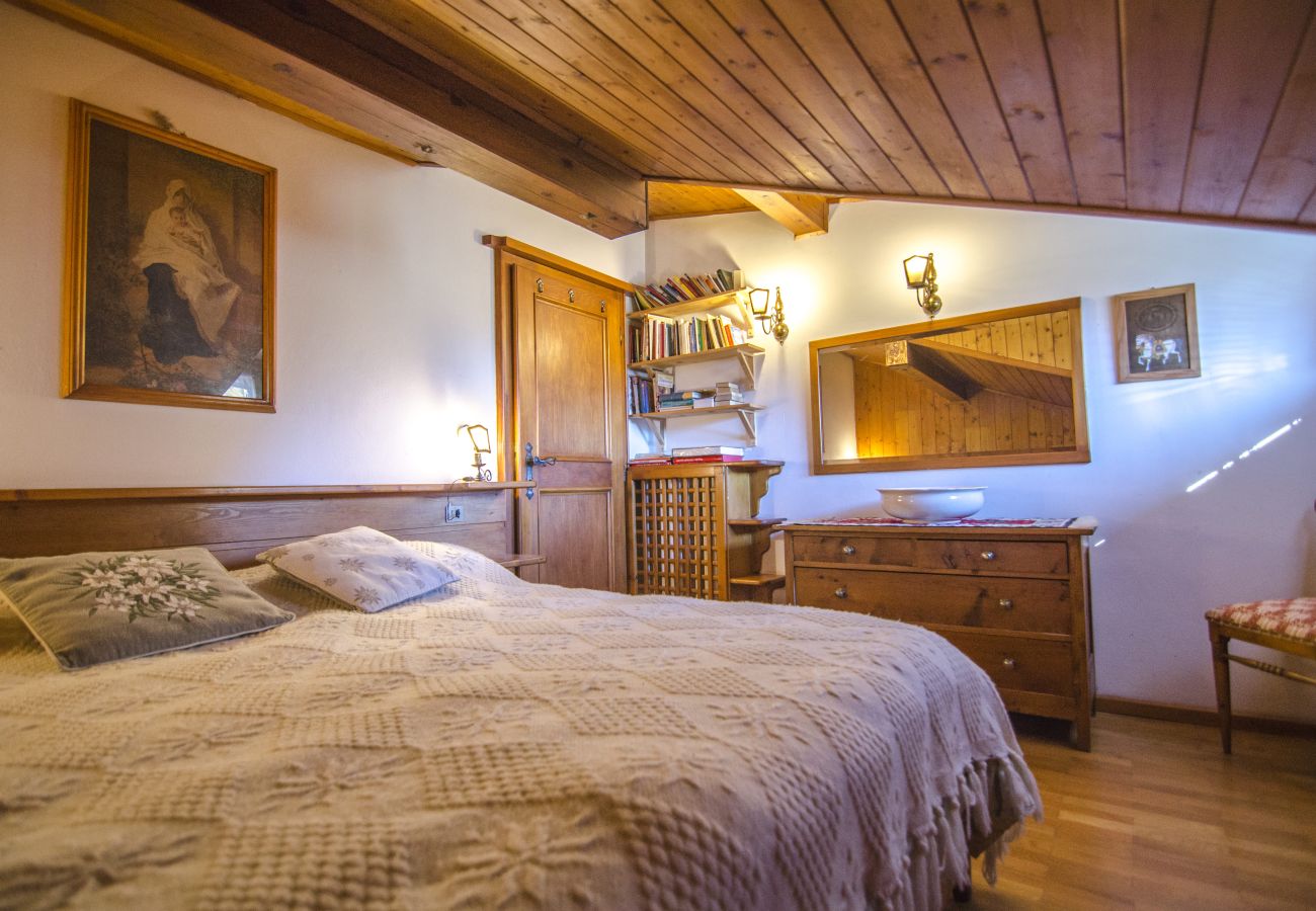 Appartamento a Cortina d´Ampezzo - La tua mansarda in montagna - Comfort e vista per tutta la famiglia