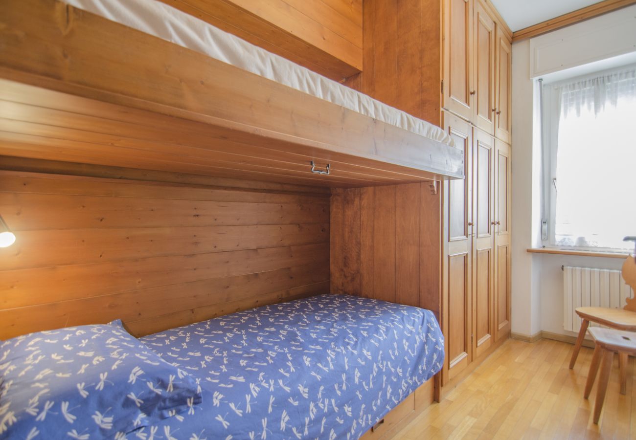 Appartamento a Cortina d´Ampezzo - Appartamento Alpino a Cortina, Comodo e Centrale