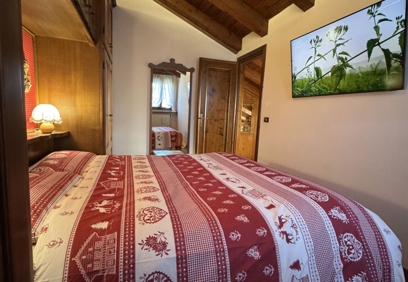 Appartamento a Cortina d´Ampezzo - Relax e panorama a Cortina: accogliente appartamento a Pecol