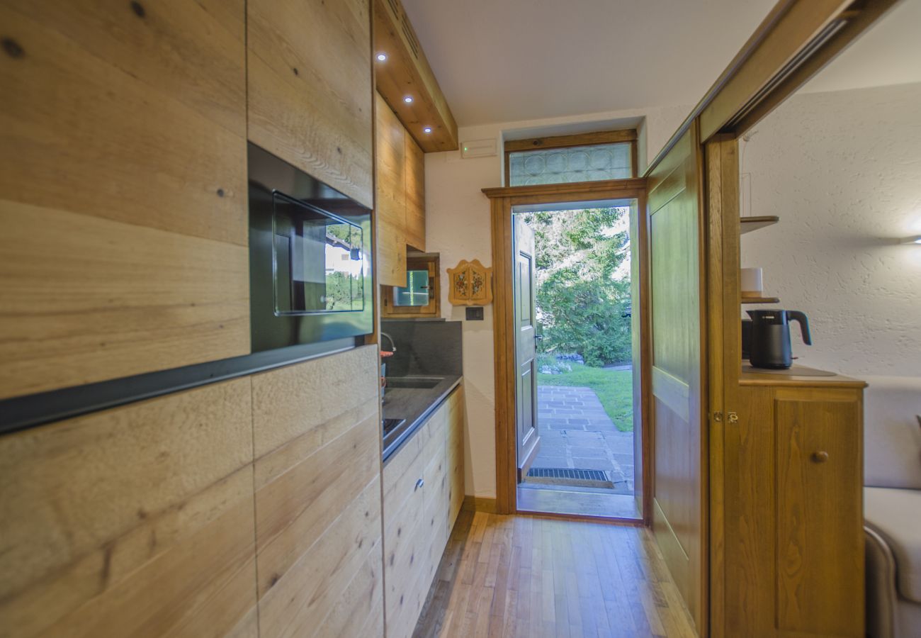 Ferienwohnung in Cortina d´Ampezzo - Comfort loft: centrale con giardino 
