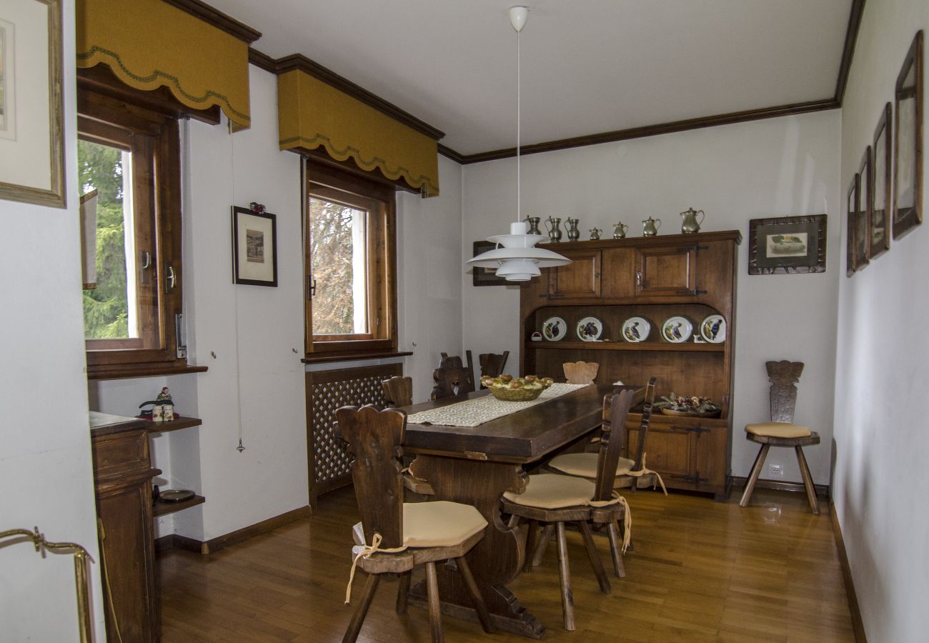 Ferienwohnung in Cortina d´Ampezzo - Ca' de Rupe: piano terra, ampi spazi