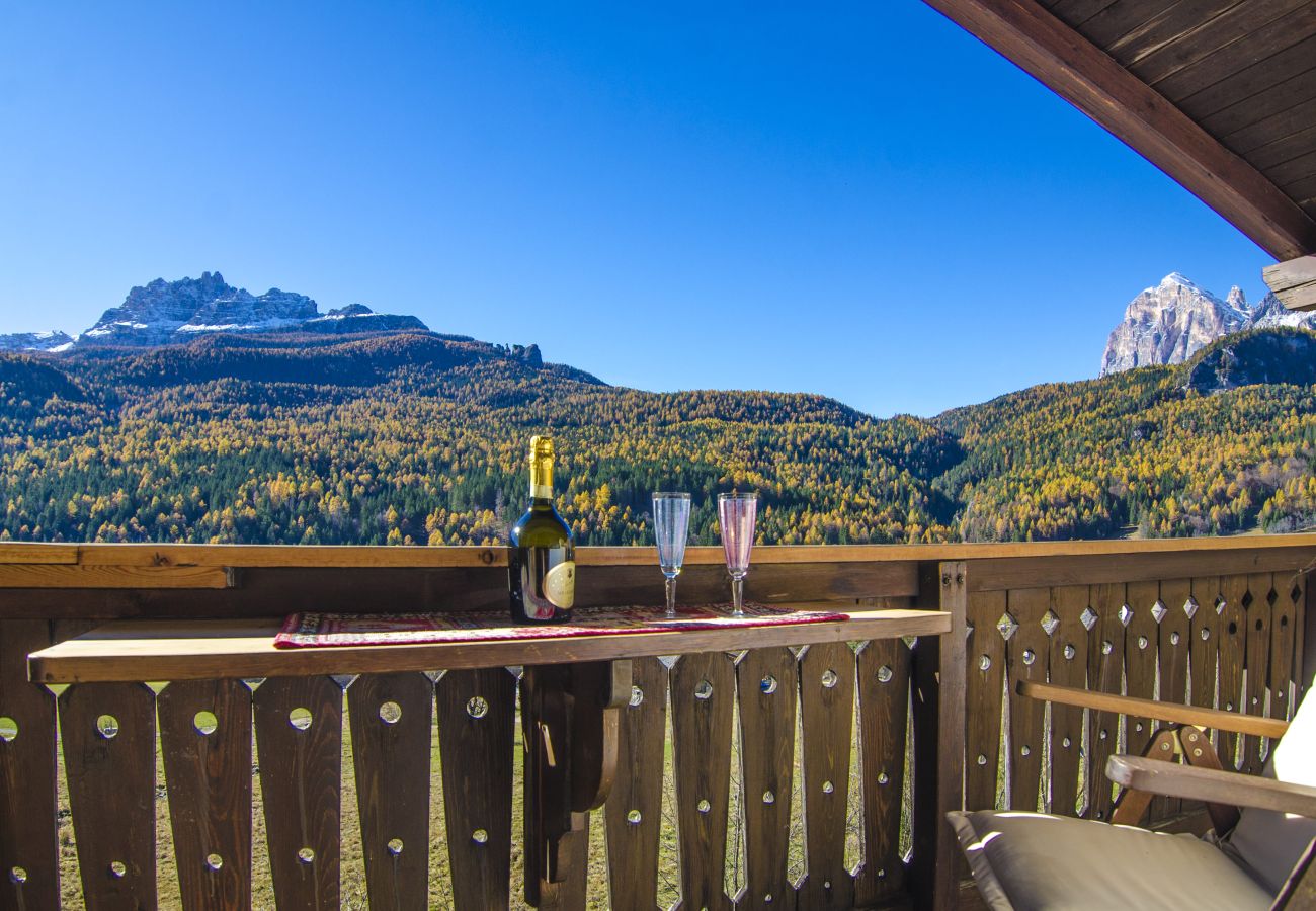 Ferienwohnung in Cortina d´Ampezzo - La tua mansarda in montagna - Comfort e vista per tutta la famiglia