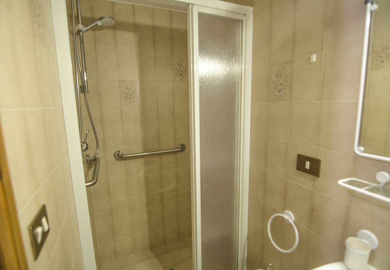 Ferienwohnung in Cortina d´Ampezzo - Appartamento Alpino a Cortina, Comodo e Centrale