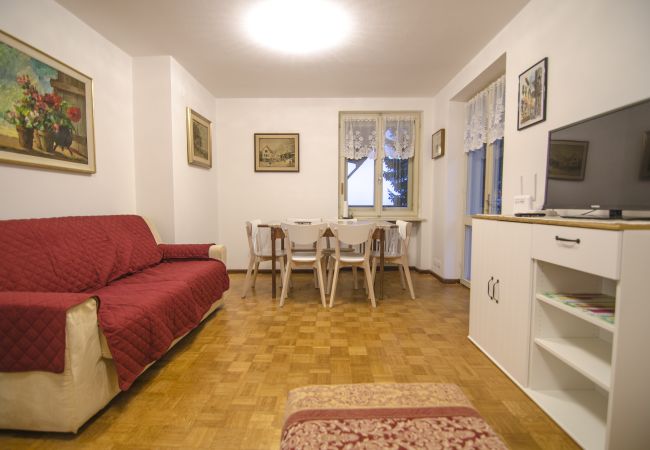 Ferienwohnung in Cortina d´Ampezzo - Appartamento soleggiato in località Alverà – Cortina d’Ampezzo