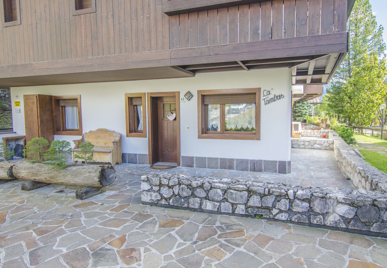 Ferienwohnung in San Vito di Cadore - Ca Tambres dimora sulle Dolomiti