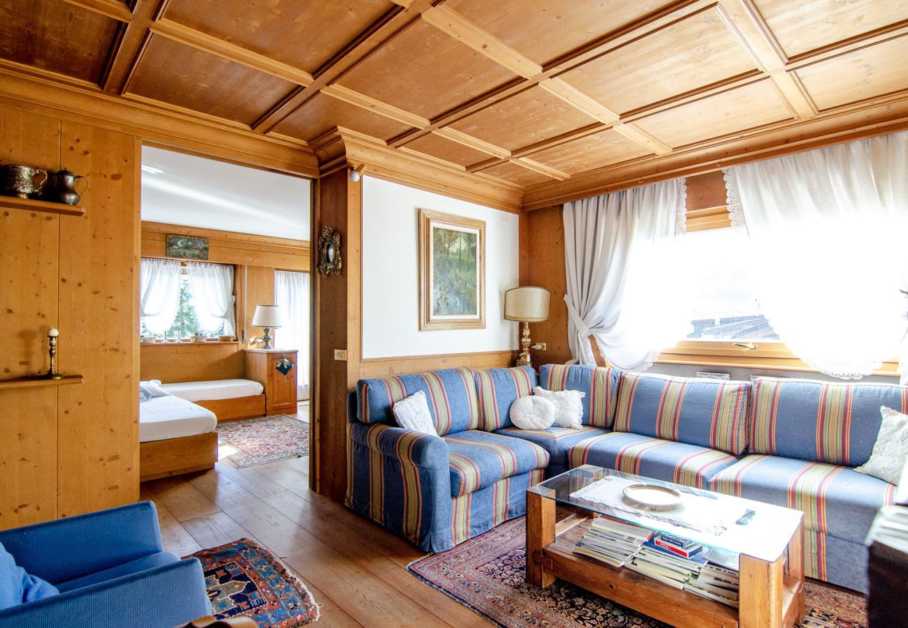 Apartment in Cortina d´Ampezzo - Lovely apartment in the heart of Cortina