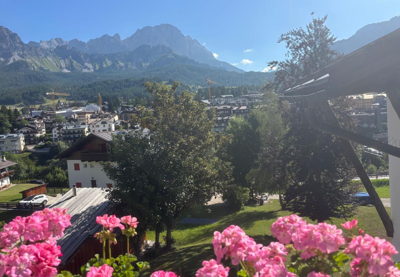 Apartment in Cortina d´Ampezzo - Comfort near the center