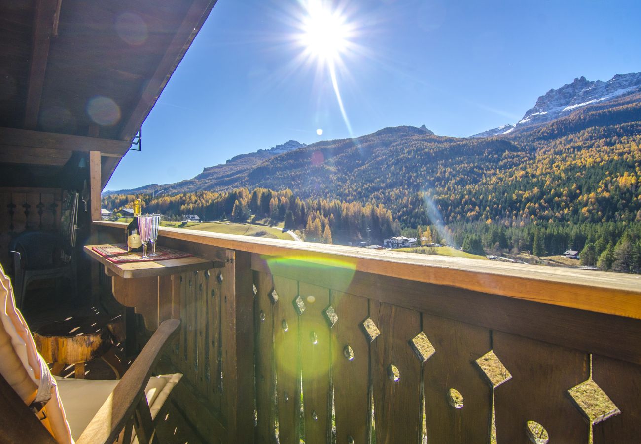 Apartment in Cortina d´Ampezzo - Your mountain chalet – Comfort and views for the whole family