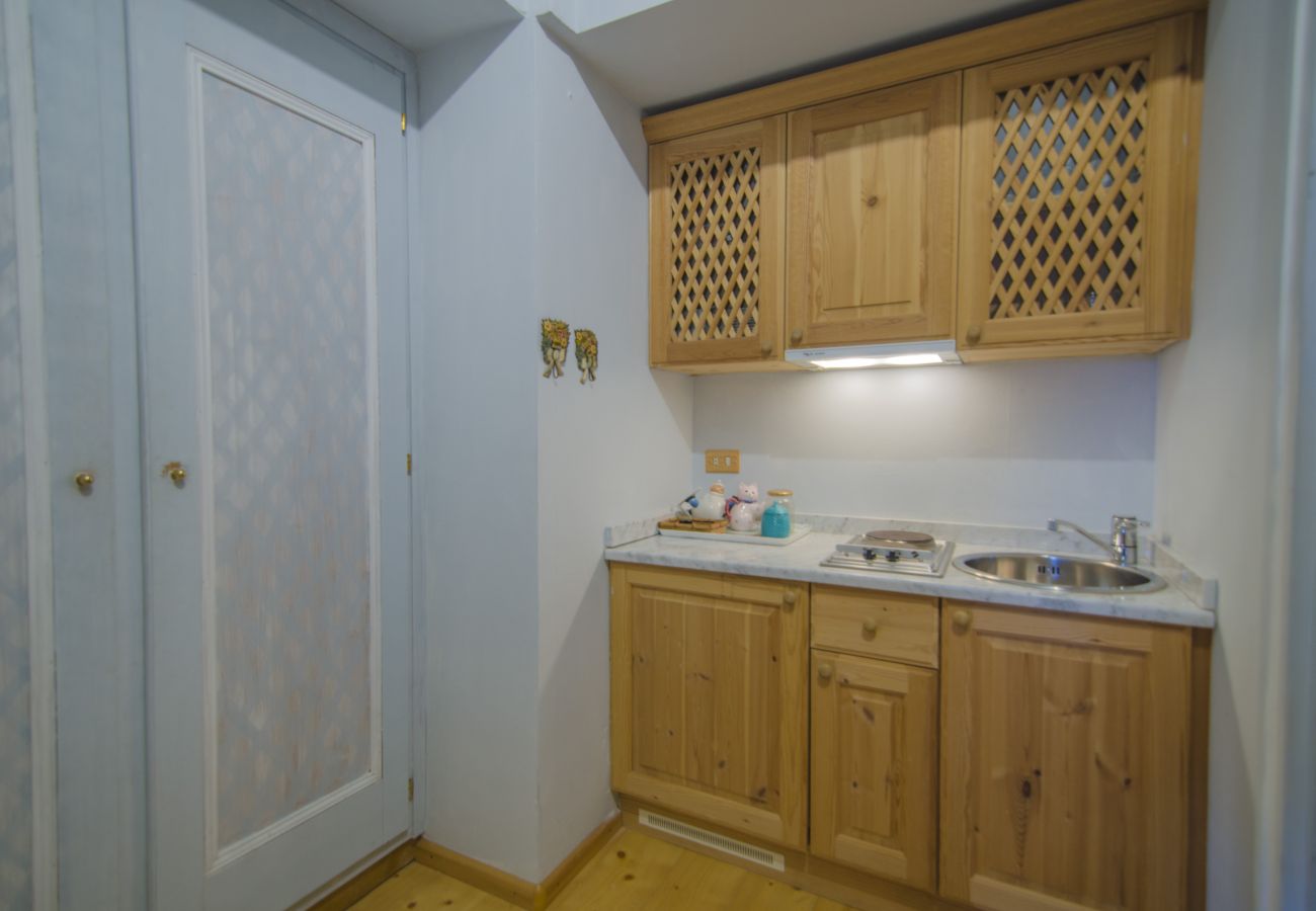 Apartment in Cortina d´Ampezzo - Romantic studio apartment among the peaks of Cortina