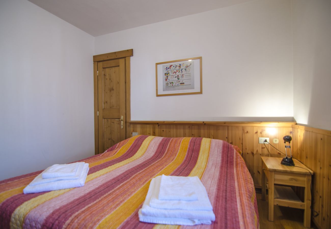 Apartment in Cortina d´Ampezzo - Cortina to experience: your retreat just a stone's throw from everything
