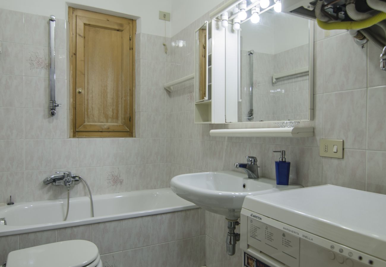 Apartment in Cortina d´Ampezzo - Cortina to experience: your retreat just a stone's throw from everything