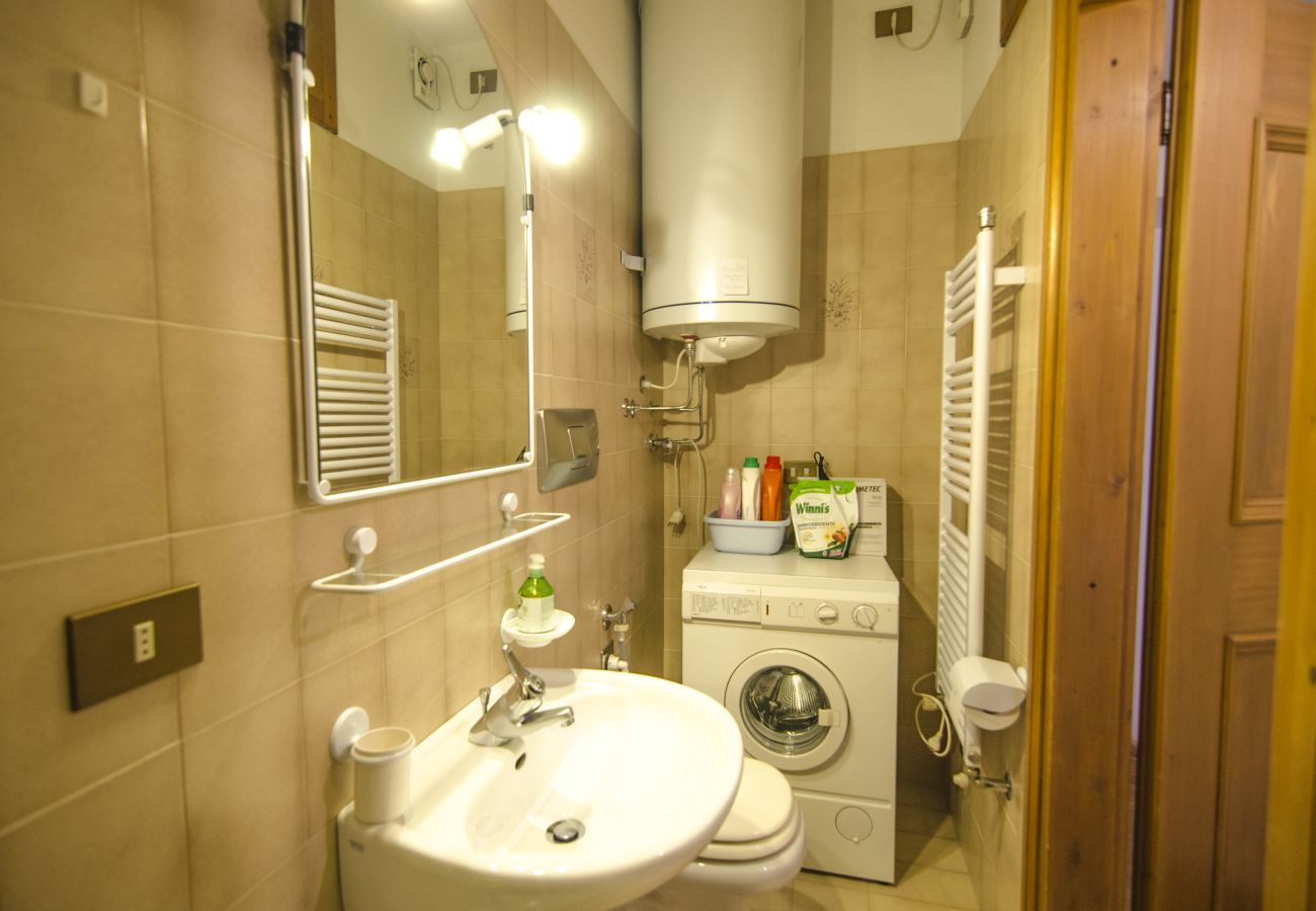 Apartment in Cortina d´Ampezzo - Alpine Apartment in Cortina, Comfy and Central