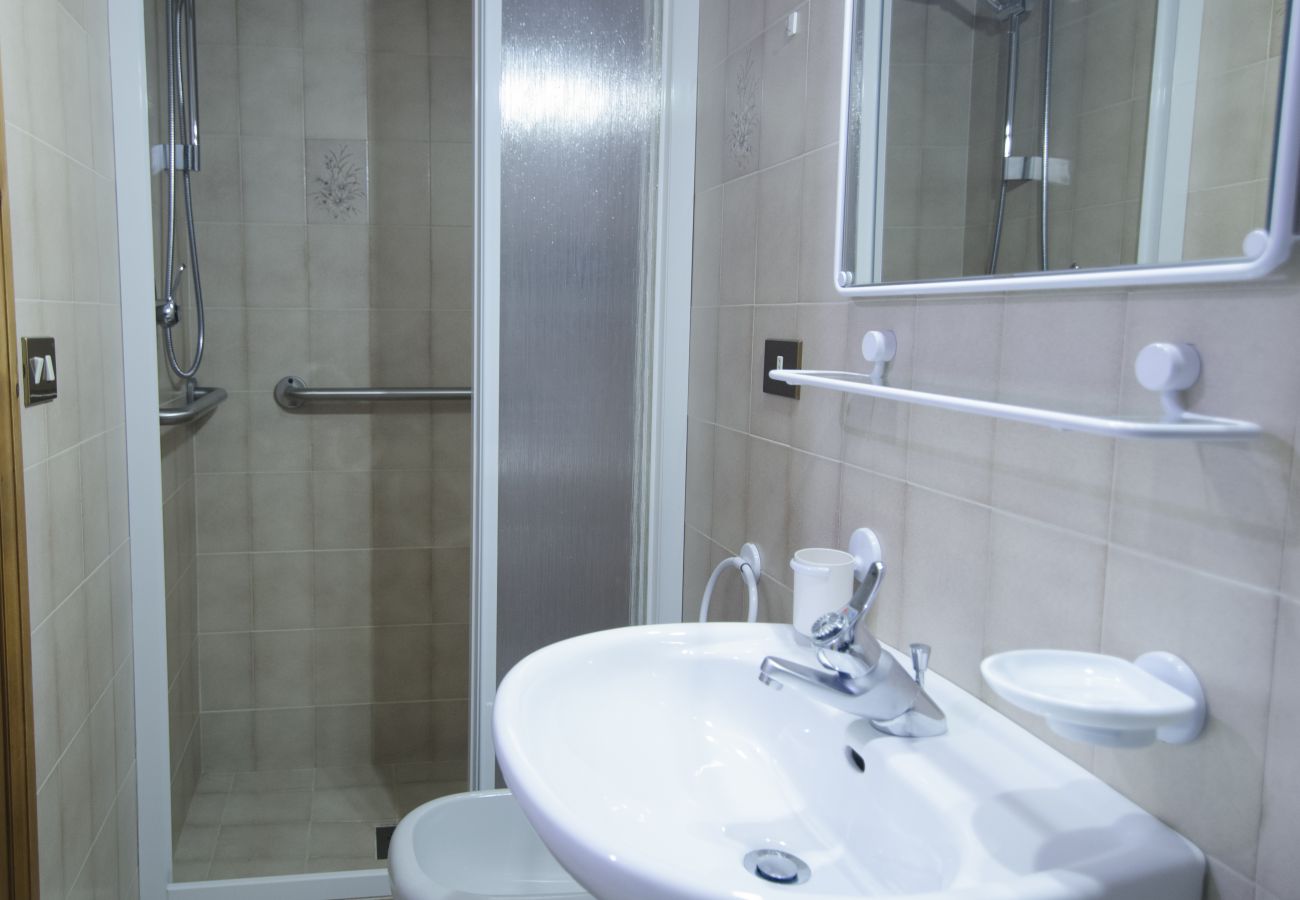 Apartment in Cortina d´Ampezzo - Alpine Apartment in Cortina, Comfy and Central