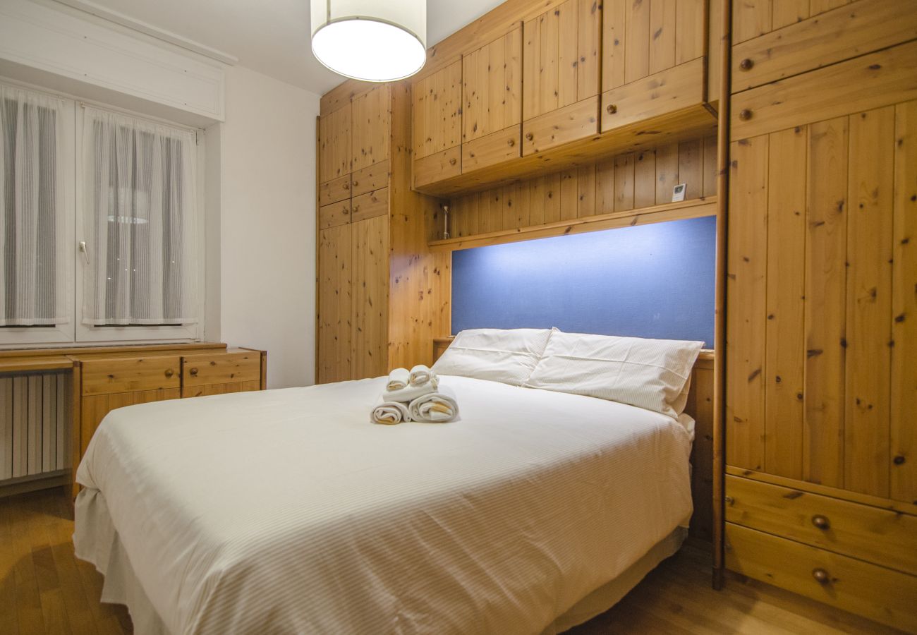 Apartment in Cortina d´Ampezzo - Alpine Apartment in Cortina, Comfy and Central