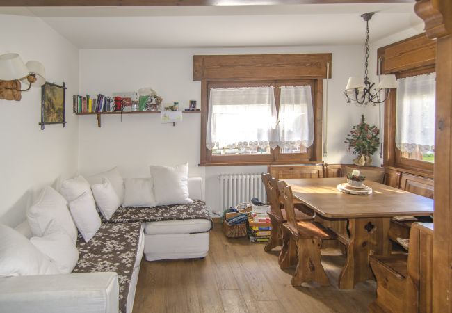 Apartment in San Vito di Cadore - Ca Tambres your home in the Dolomites