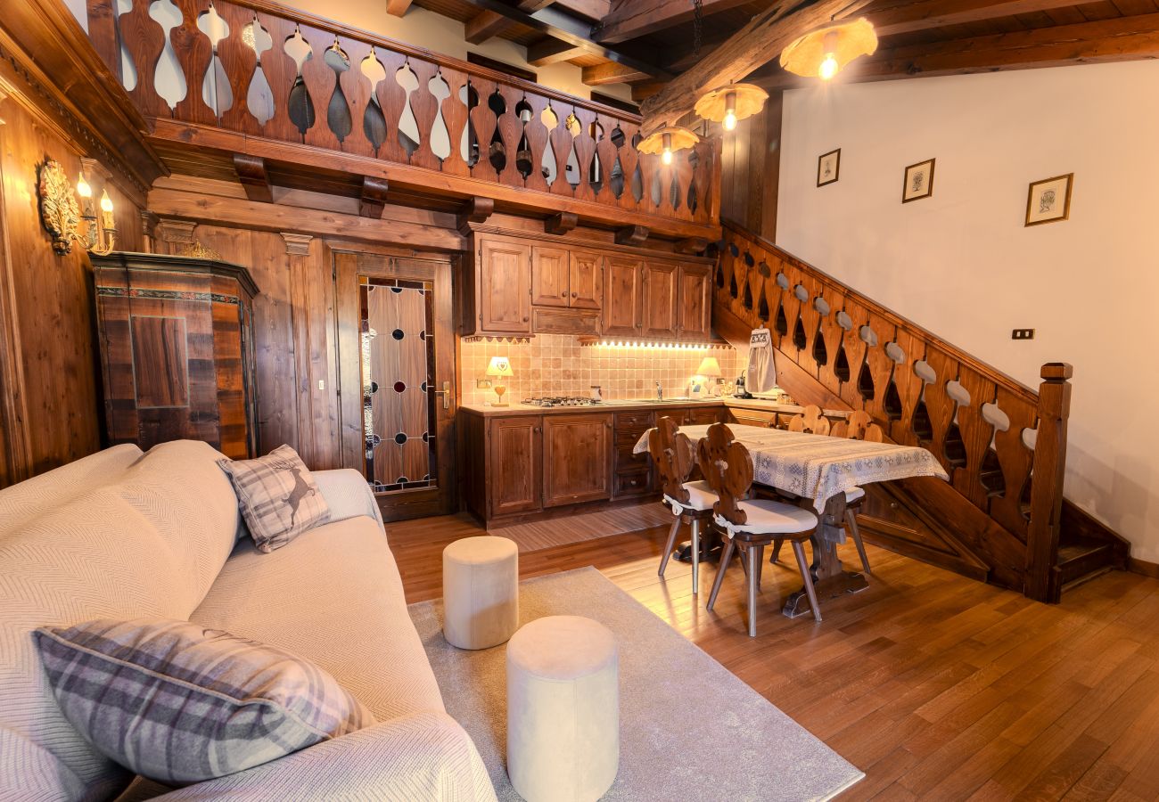 Apartment in Cortina d´Ampezzo - Relax and scenic views in Cortina: a cozy apartment in Pecol