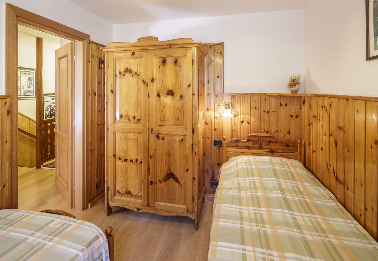 Apartment in Cortina d´Ampezzo - Casa CiasaTua - Your oasis of relax among the peaks of Cortina